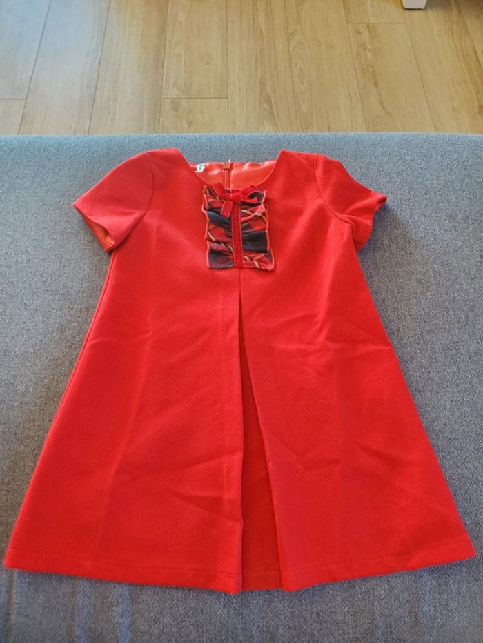 Robe rouge
