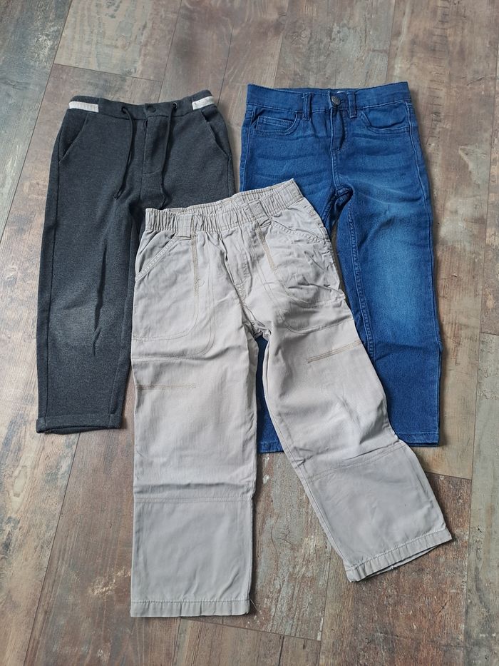 Lot pantalon 4-5 ans
