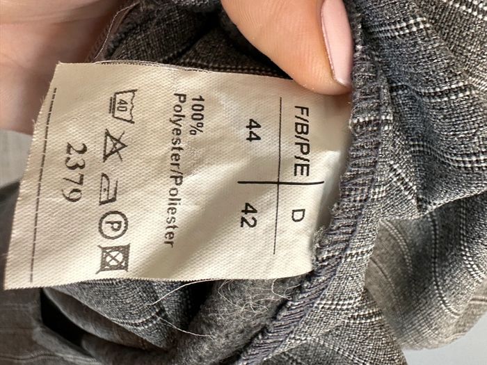 Robe taille 42/44 élégante peu portée - photo numéro 8
