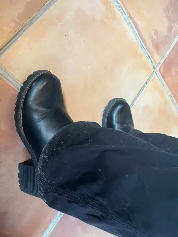 Bottine à talon noire