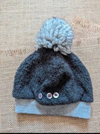 Bonnet pompon
