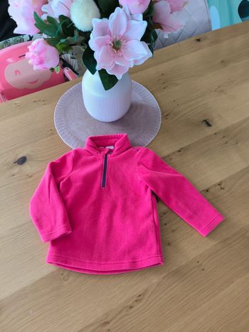 Pull zippé queshua taille 2 ans