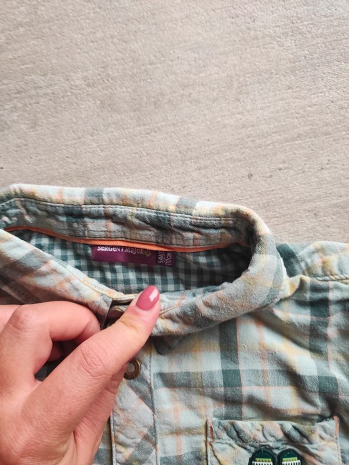 Chemise a carreaux 5ans - photo numéro 2