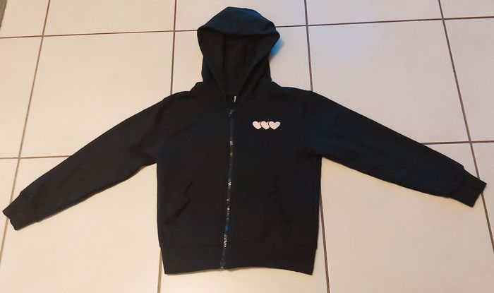 Gilet fille 8ans comme neuf