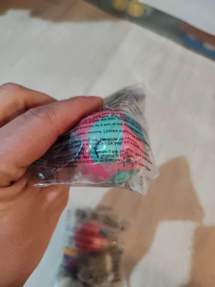 Figurine McDonald's zoobles - photo numéro 3