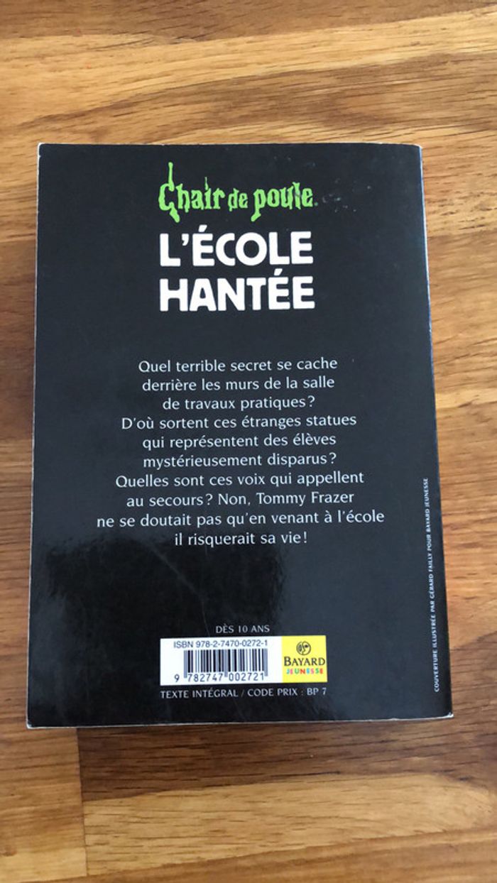 Livre parfait état L'école Hantée - r.l. stine chair de poule - photo numéro 2