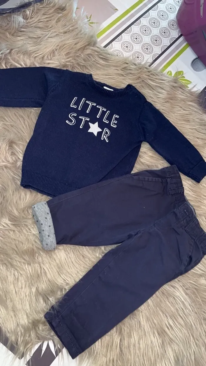 Ensemble pull 9 mois pat et ripaton / pantalon Boutchou 9 mois