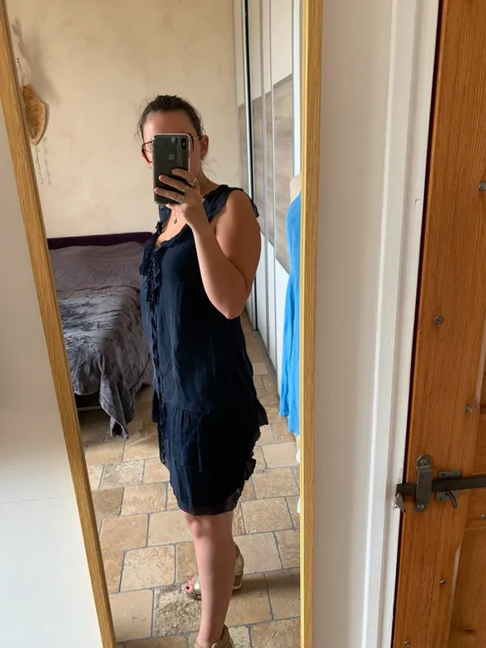 Robe en soie bleue marine La Fée Maraboutée taille 38 - photo numéro 11