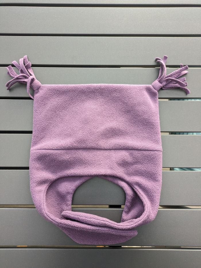 Bonnet avec attache enfant 18 mois 4 ans