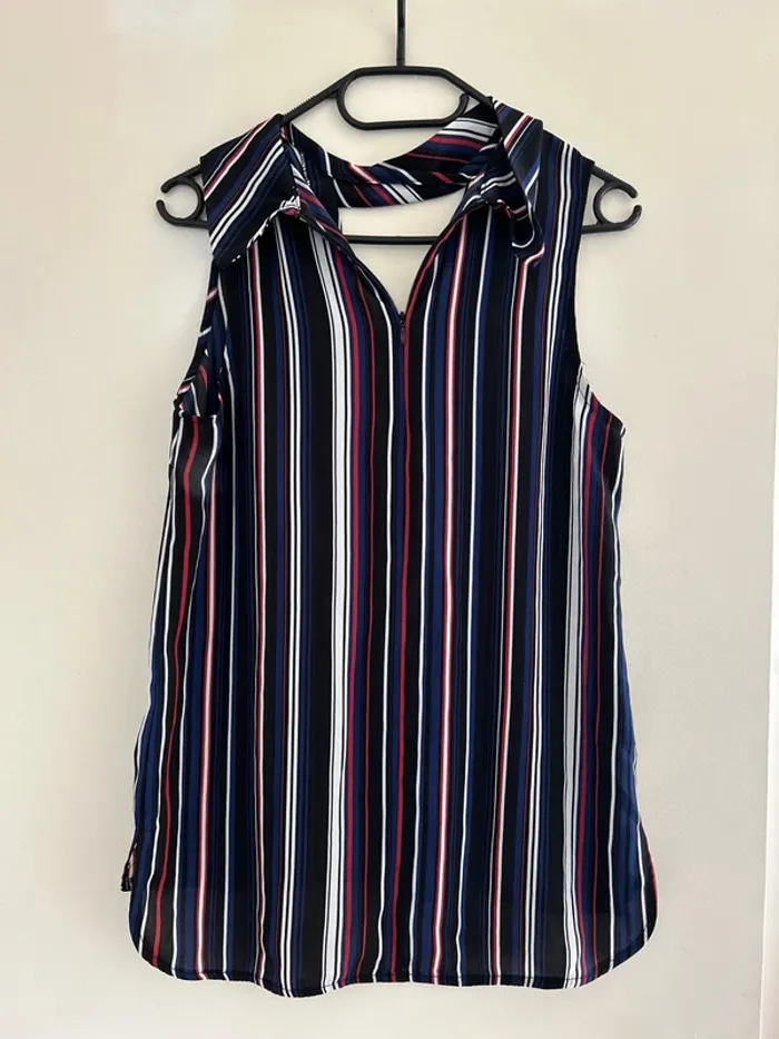 Blouse sans manches
