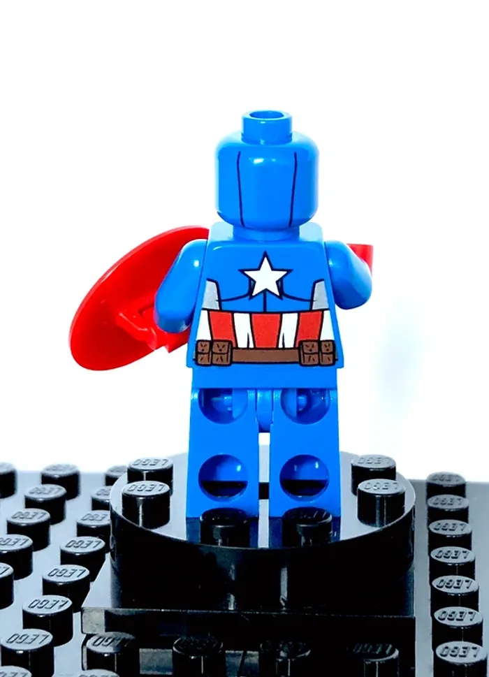 LEGO Marvel super heroes - Captain America - photo numéro 2