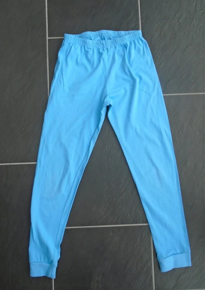 Joli pyjama "Reine des Neiges" Disney fille 7-8 ans - photo numéro 4