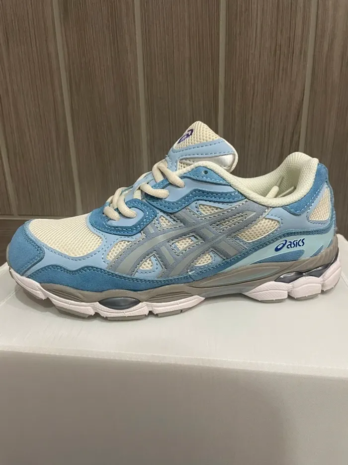 Asics Gel-NYC Arctic Sky taille 40 - photo numéro 4