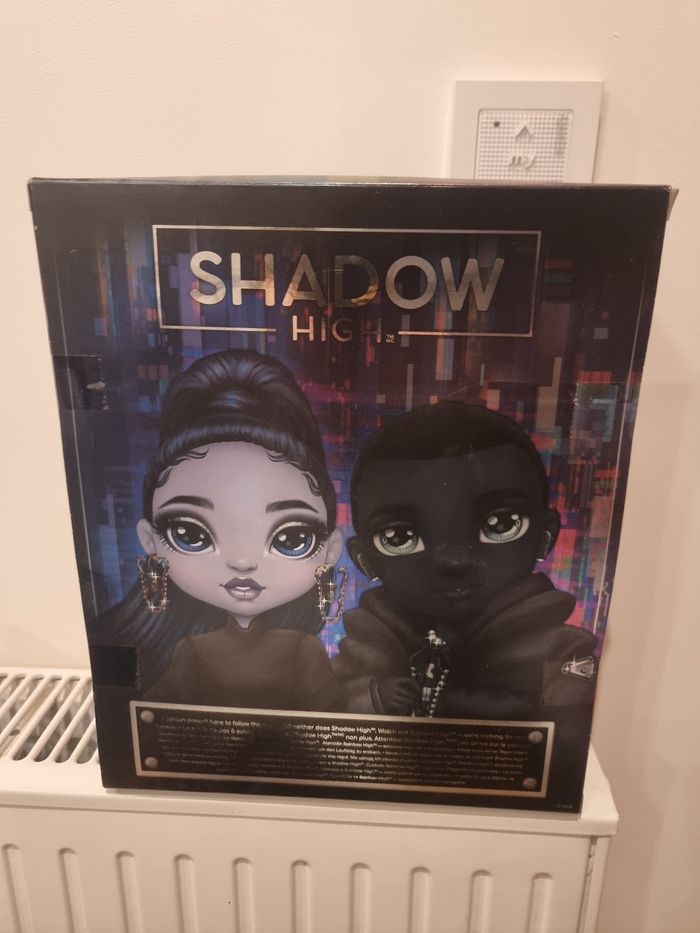 Poupée shadow high - photo numéro 2