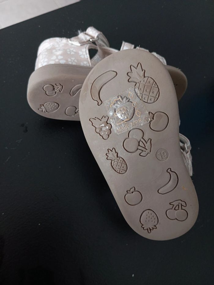 Chaussures bébé fille - photo numéro 4