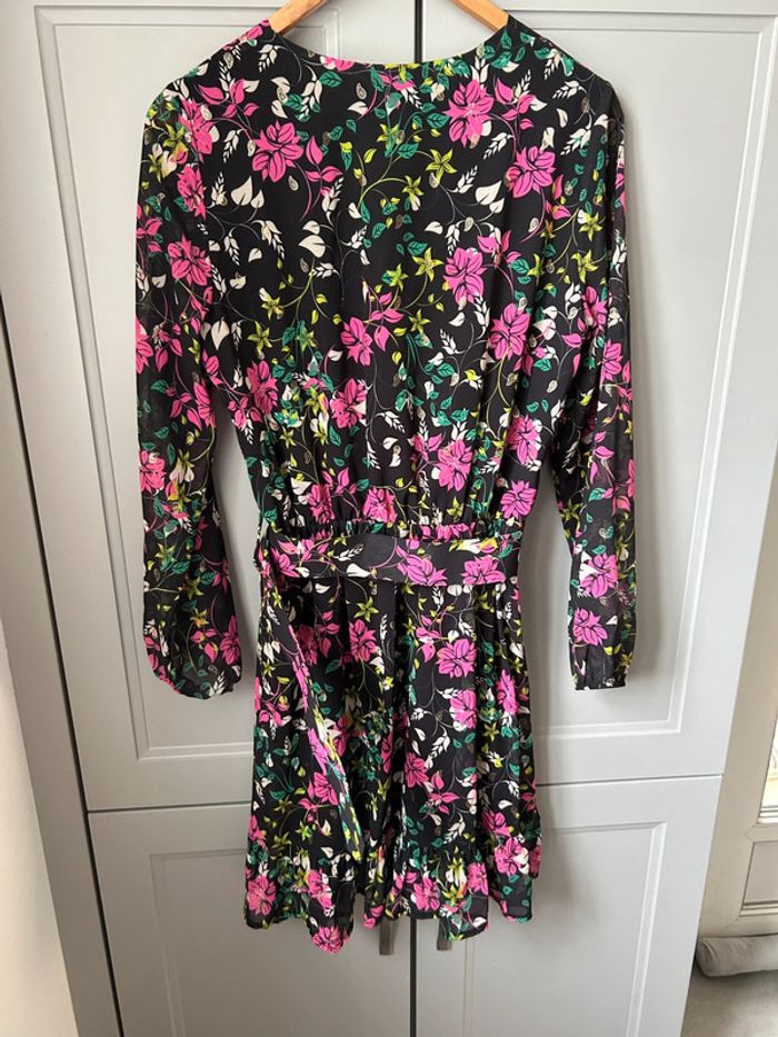 Robe fleurie cache cœur - photo numéro 4