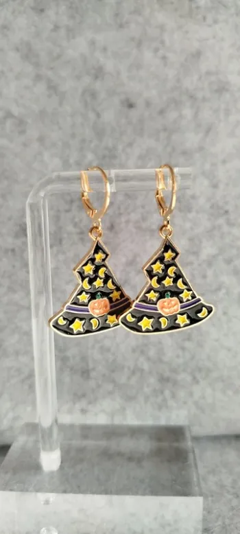 🍄 Boucles d’oreilles ▪ chapeau de sorcière doré Halloween fermoir créole