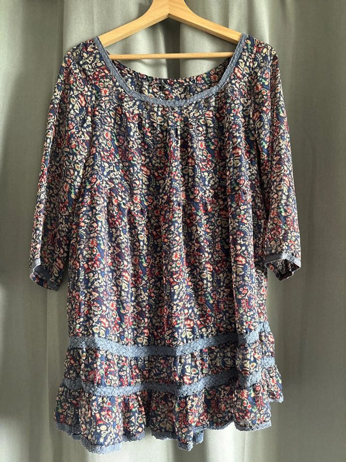 Robe mi longue fleurie