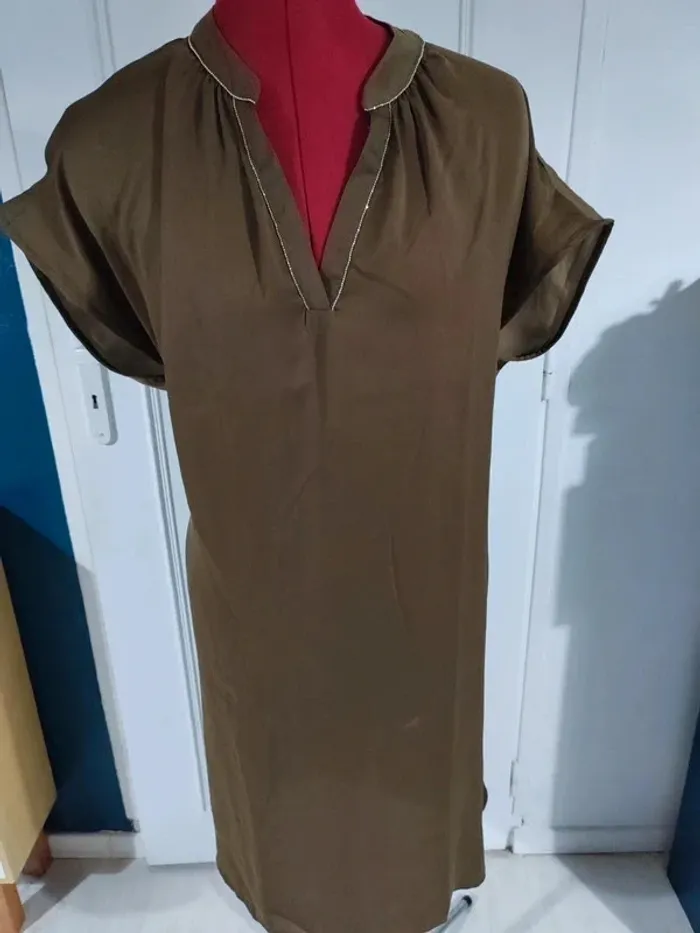 Robe satinee - photo numéro 6