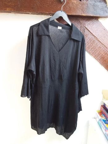 Très jolie tunique en excellent état