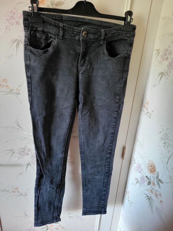 Jean femme - photo numéro 1