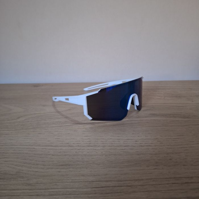Lunettes de Soleil - Y2K Vintage 90s-2000s - Unisexe Sunglasses - Verres Teintés - photo numéro 3