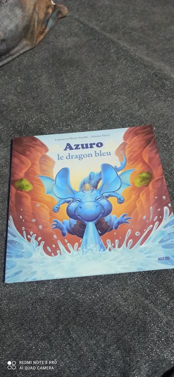Livre azuro le dragon Bleu