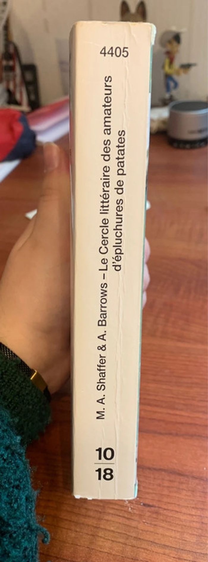 Livre Le Cercle littéraire des amateurs d’épluchures de patates Mary Ann Shaffer et Annie Barrows - photo numéro 3