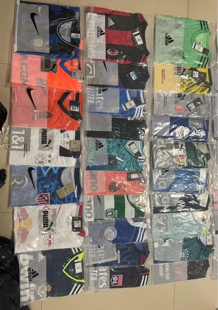 VENTE DE MAILLOTS DE FOOT 🔥 Tout à 20€ pièce