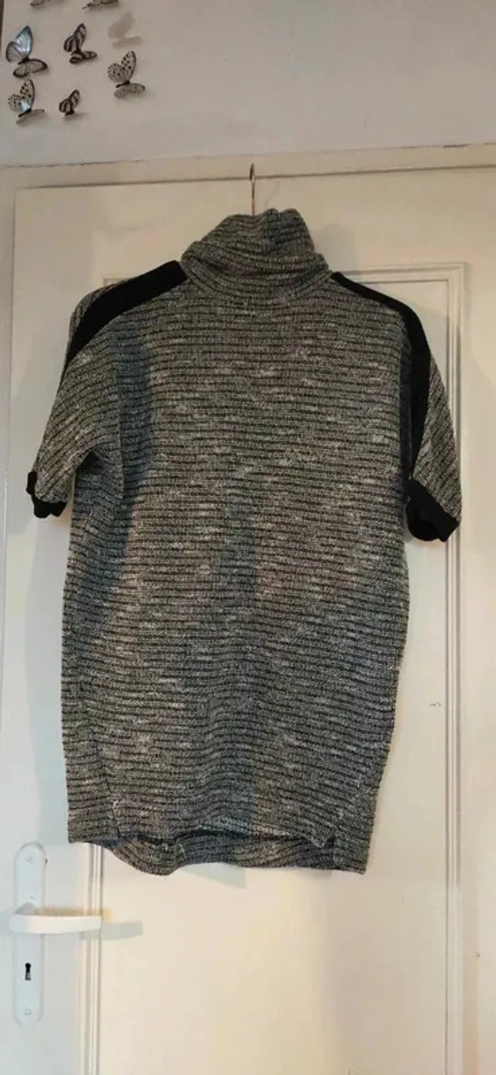 Pull manches courtes - photo numéro 2