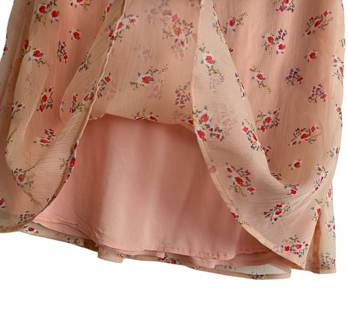 Mini jupe en voile rose à fleurs multicolores. Camaieu. Taille 40 / 42 - photo numéro 2