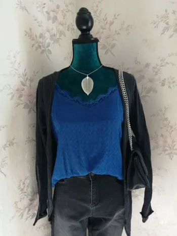 Gilet fin gris foncé couture à l'arrière / teddy Smith / (L)