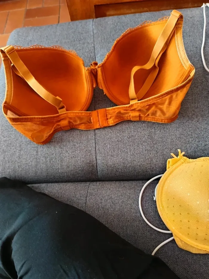 Soutien gorge marron taille 100C à coque - photo numéro 3
