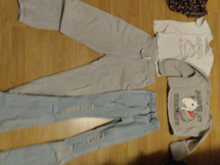 lot de 28 articles fille 12 et 12/14ans - photo numéro 7