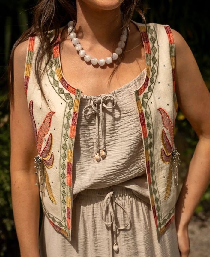 Gilet sans manches brodé fleuri Pretty Wire taille S/M - photo numéro 2