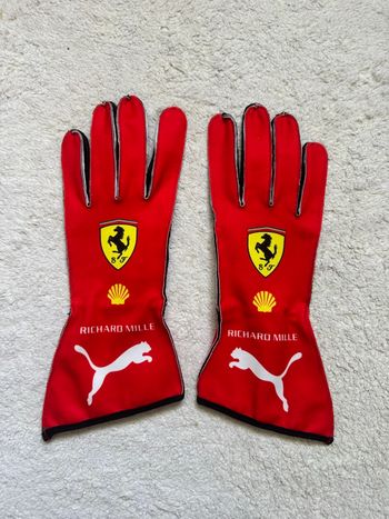 Gants simracing Ferrari 