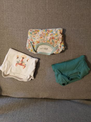 Lot de 3 bodies 