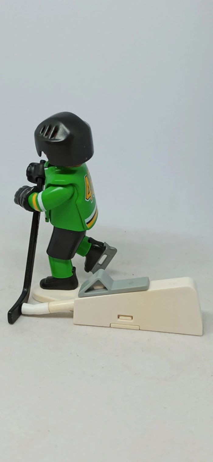 Homme joueur de hockey sur glace hockeyeur playmobil - photo numéro 2