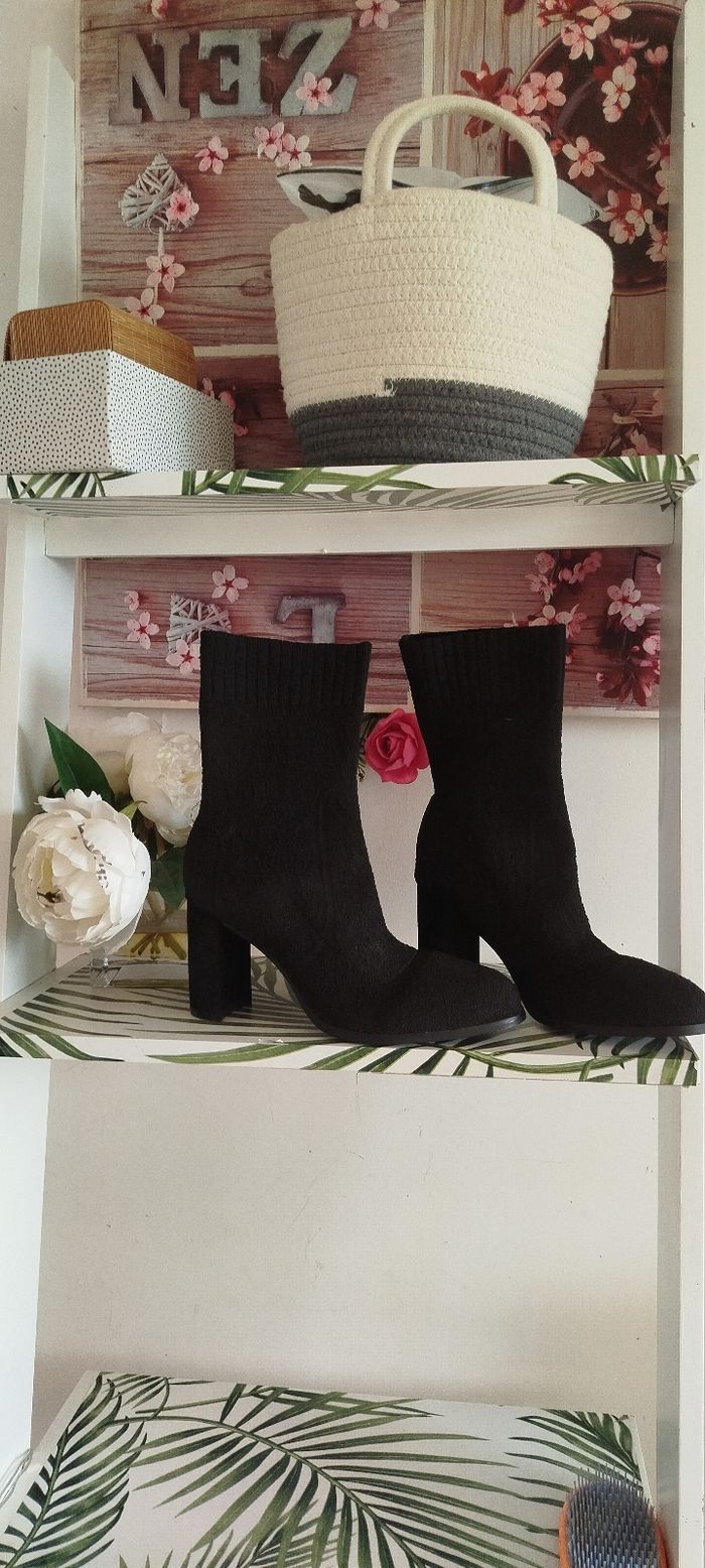 Bottines à talon 🎀 - photo numéro 3