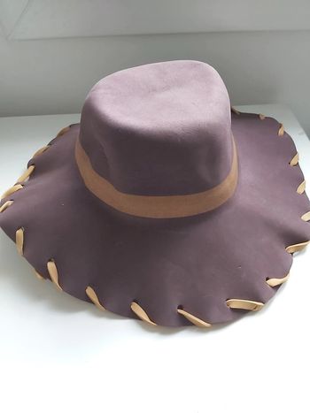 Chapeau
