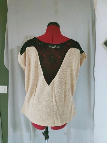 Top maille et dentelle