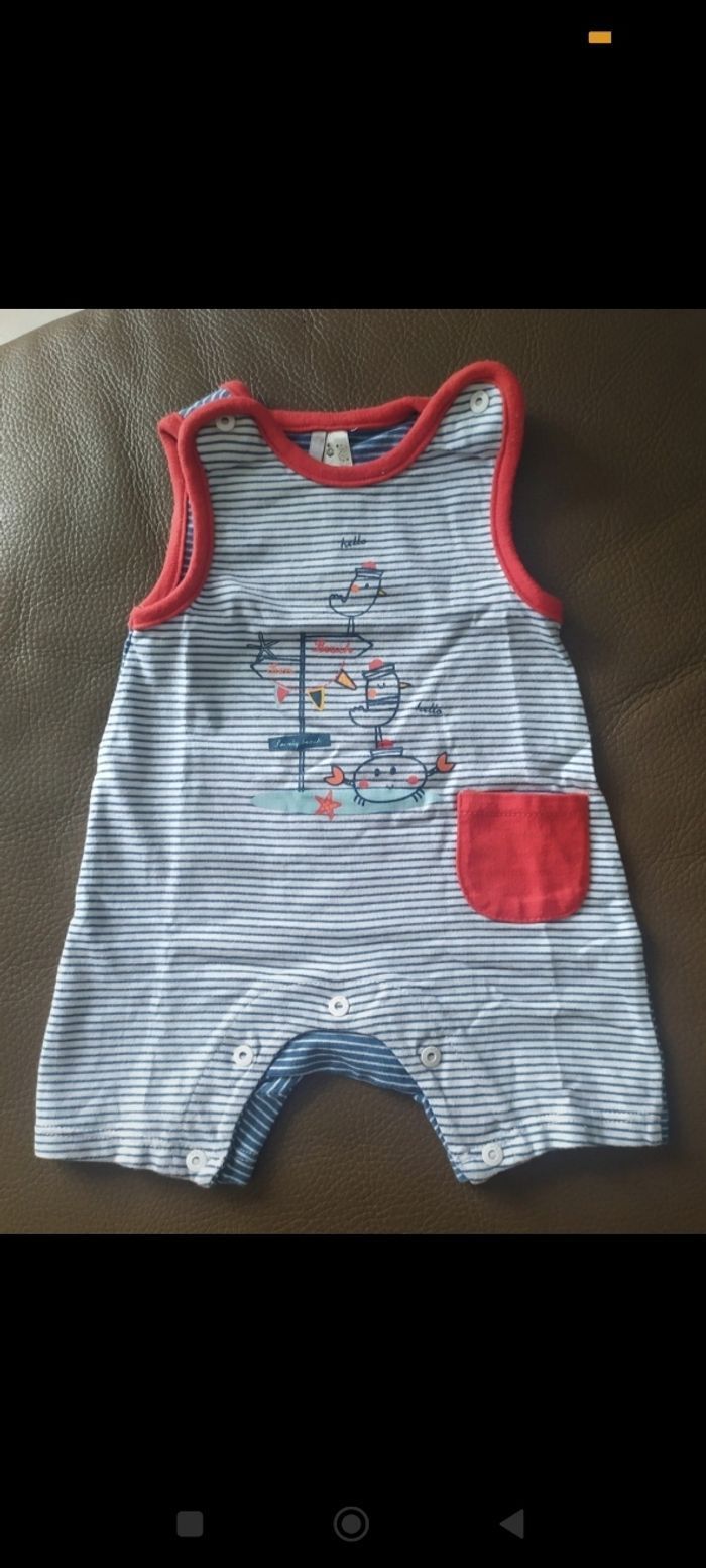 Combinaison / barboteuse sans manches 1 mois