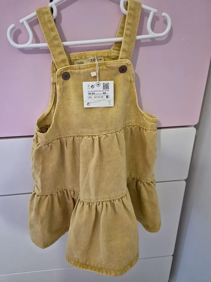 Robe Zara