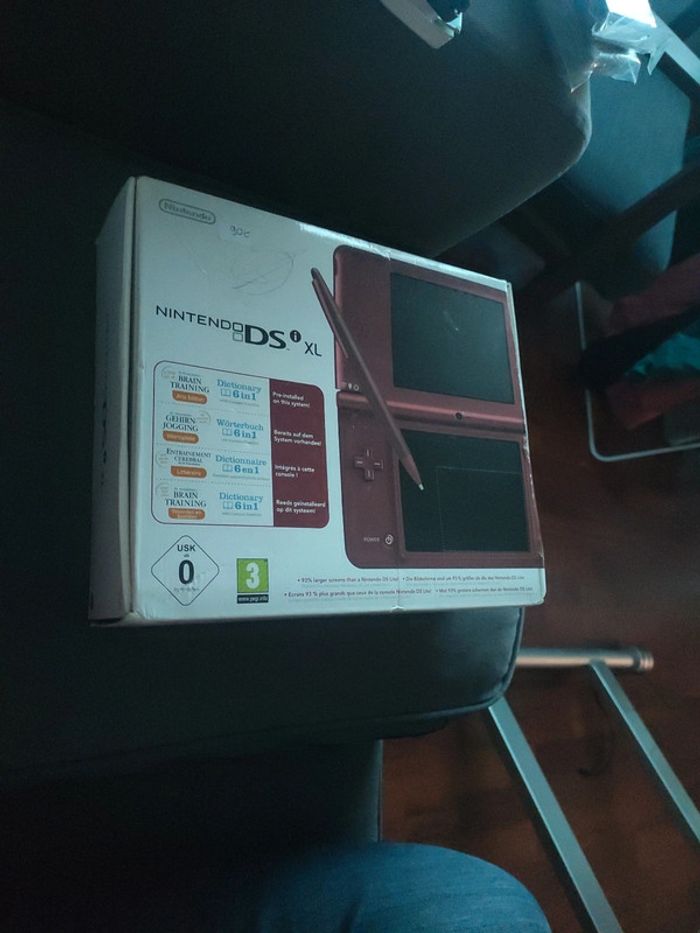 Nintendo ds i xl bordeaux en boite