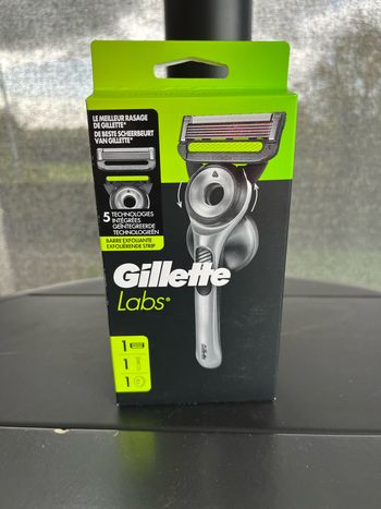 Gillette labs neuf