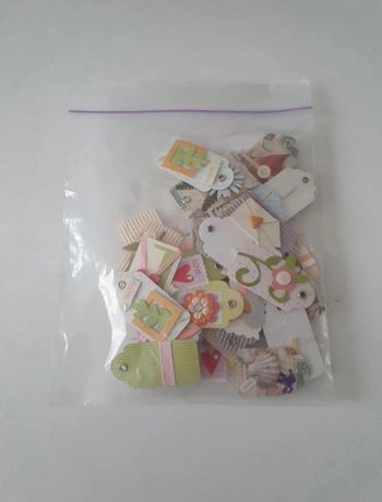 Embellissements pour scrapbooking