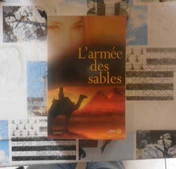 L'armée des sables de Paul Sussman Ed. Presses de la Cité