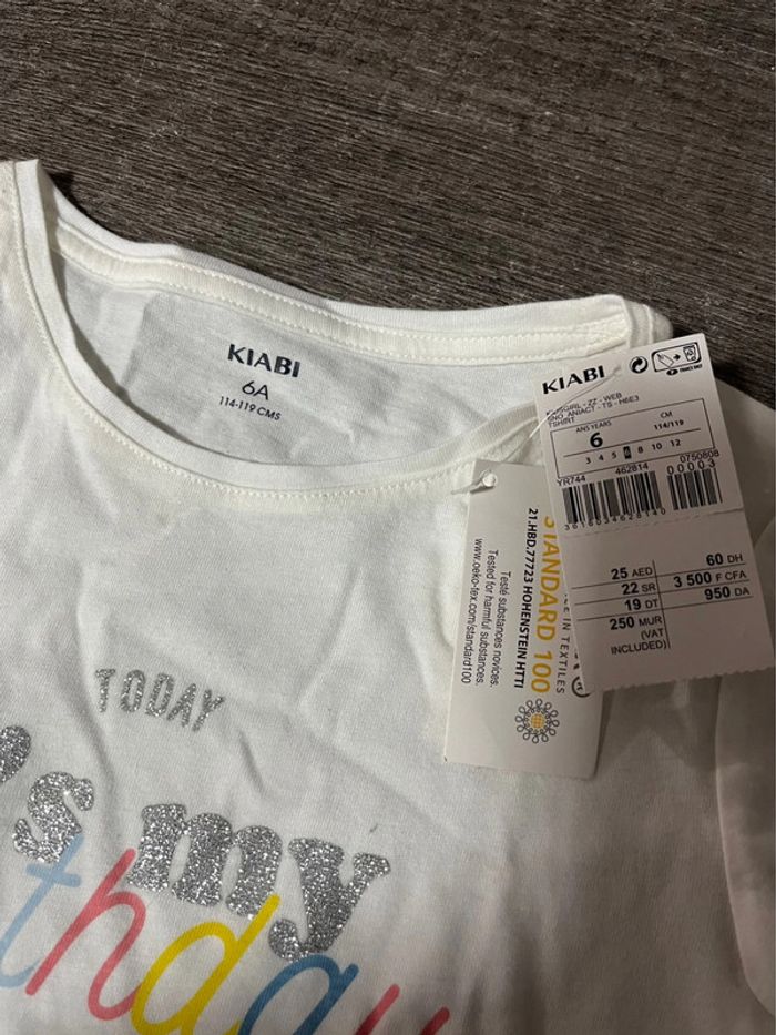 T-shirt kiabi 6 ans neuf avec étiquette - photo numéro 2