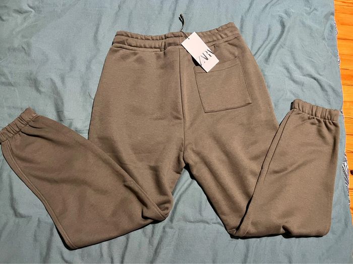 Lot de 2 pantalons joggers femme marron ZARA et beige taille élastique taille M - photo numéro 3
