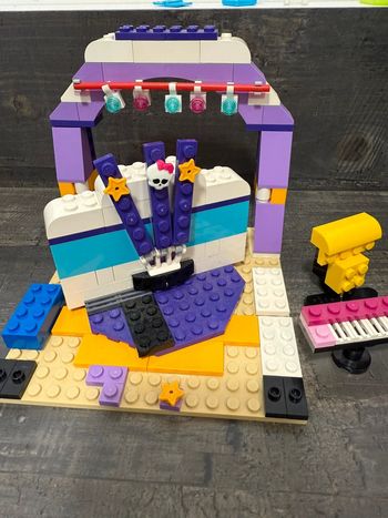 Lego friends